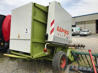 Presse à balles rondes Claas VARIANT180 - 3