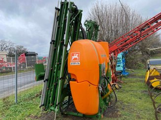 Pulvérisateur porté Amazone UF1201 - 4