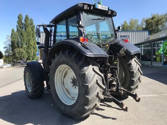Tracteur agricole Valtra N142 - 4