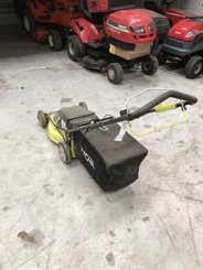 Tondeuse poussée et tractée Ryobi RLM4852L - 1