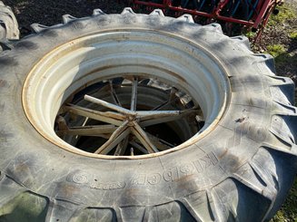 Jumelages Molcon 18.4R38 KLEBER - 1