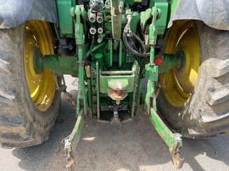 Tracteur agricole John Deere 6220 - 4