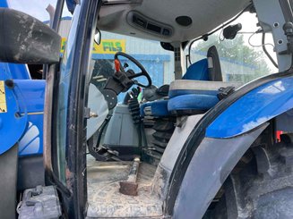 Tracteur agricole New Holland T 6020 ELITE - 3