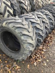 Pneu agricole Mitas 18R22.5 - 1