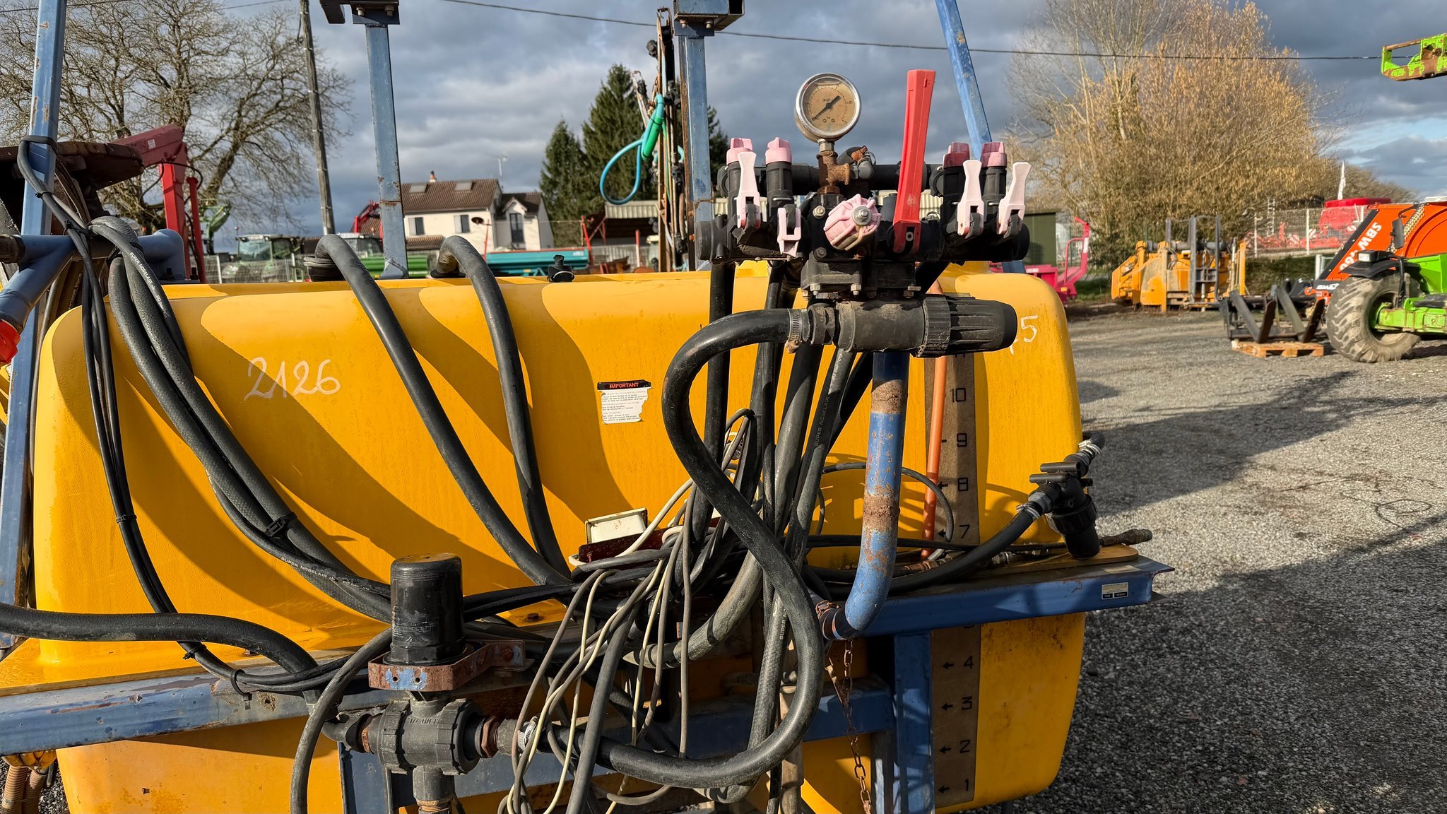 Pulvérisateur porté Caruelle 1200L