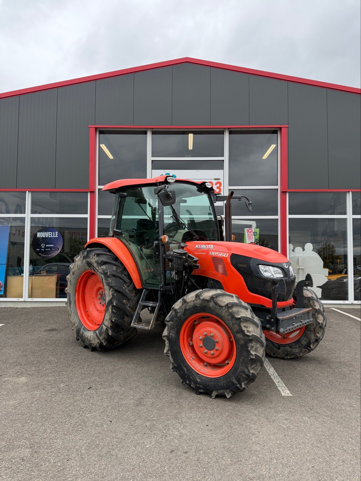 Tracteur agricole Kubota M8560DTHQ