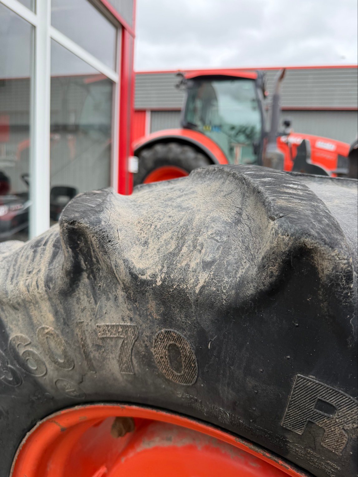 Tracteur agricole Kubota M8560DTHQ