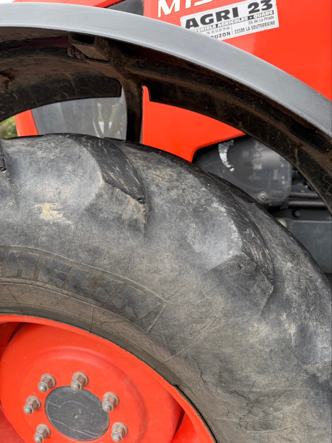 Tracteur agricole Kubota M135GX-S