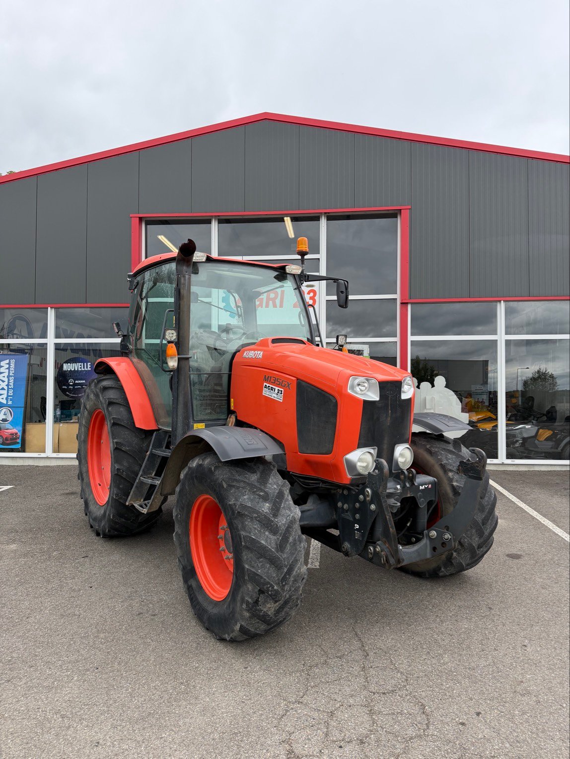 Tracteur agricole Kubota M135GX-S