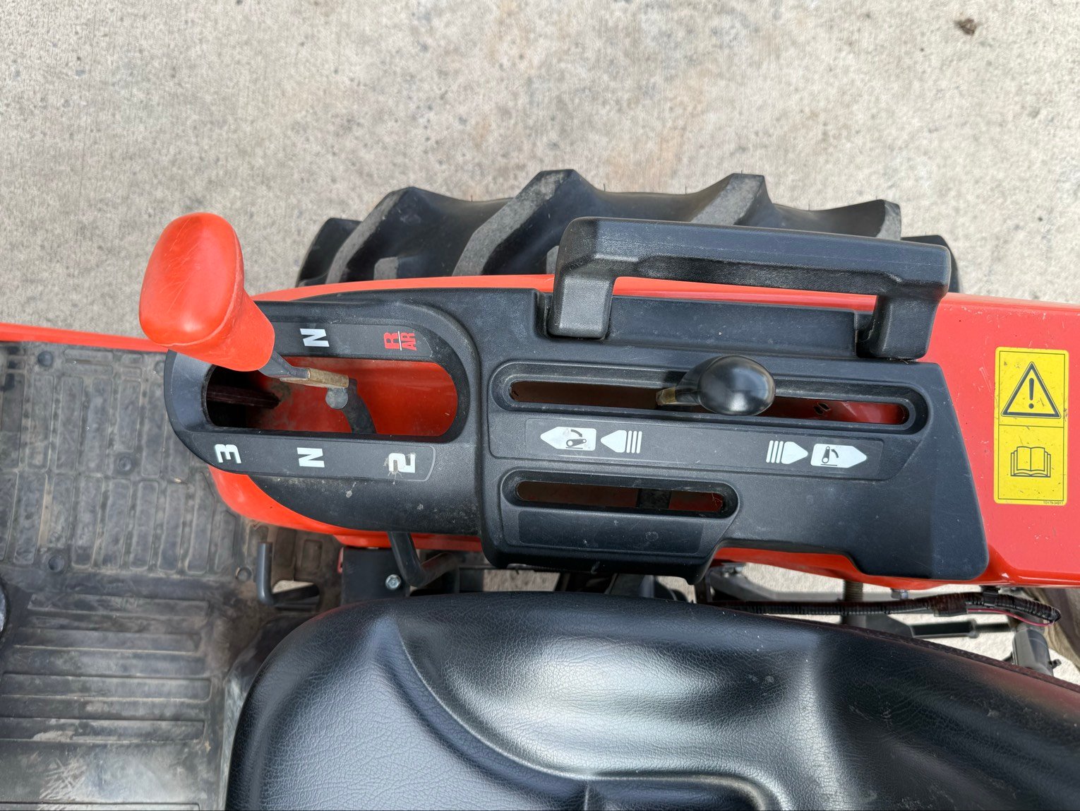 Micro tracteur Kubota B1220
