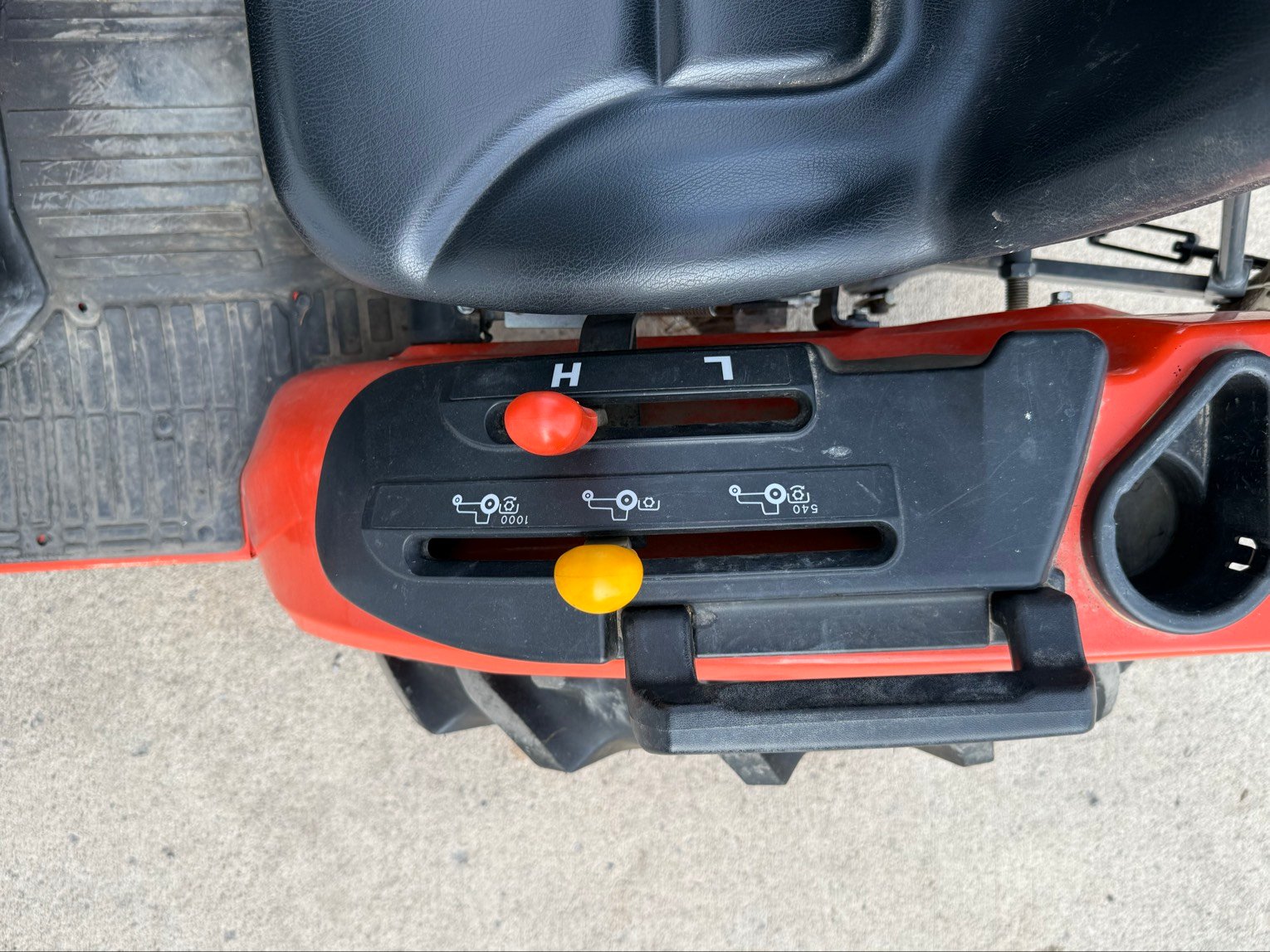 Micro tracteur Kubota B1220