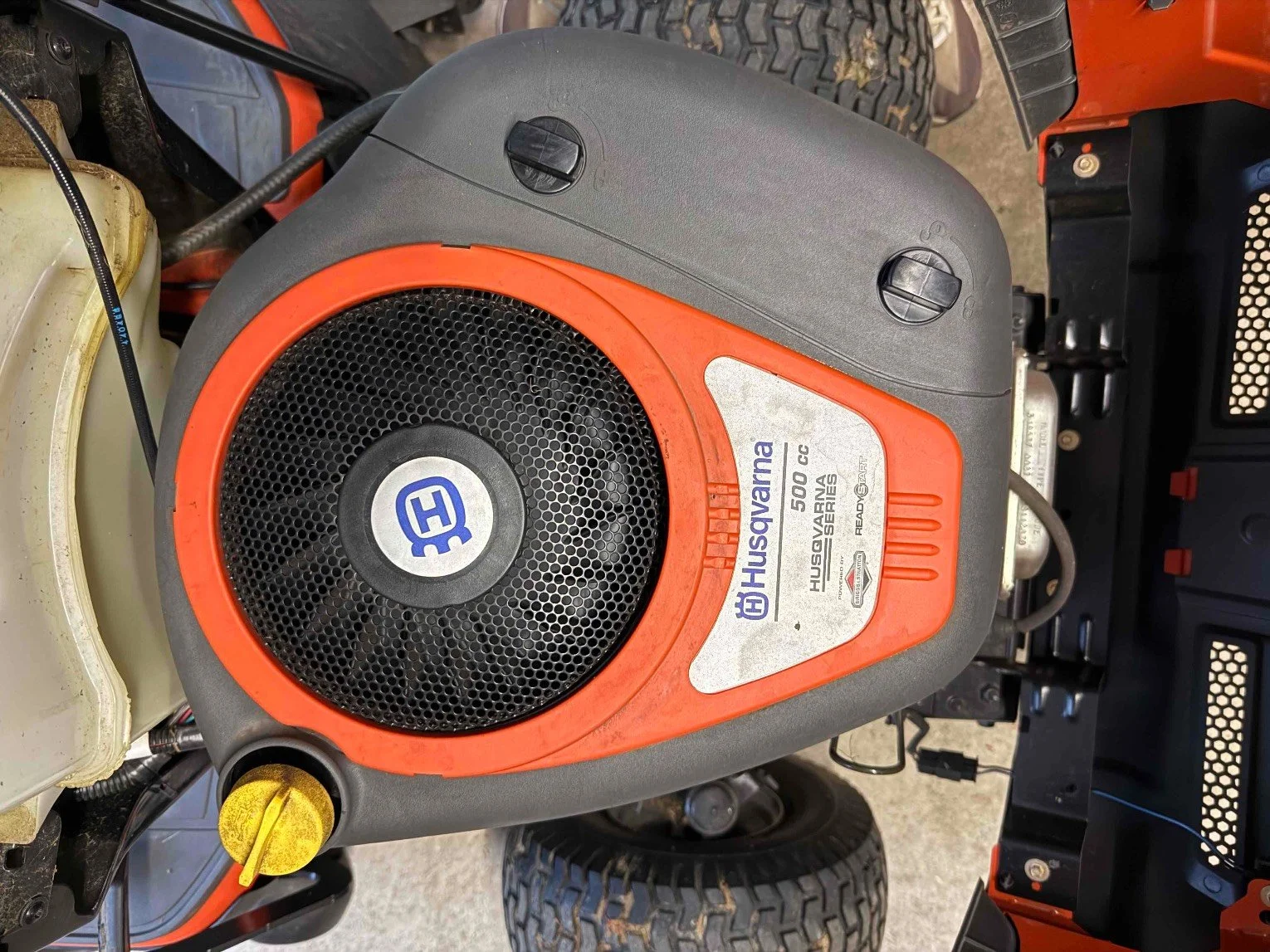 Tondeuse autoportée Husqvarna TC138