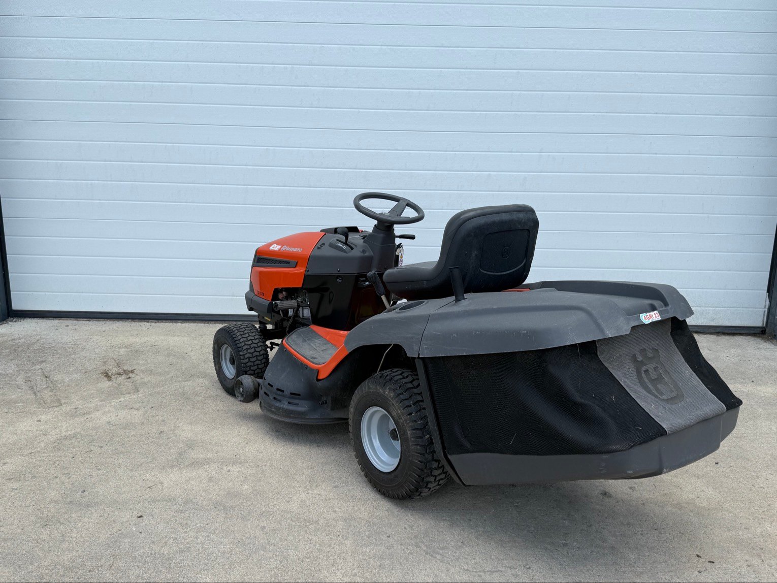 Tondeuse autoportée Husqvarna TC138