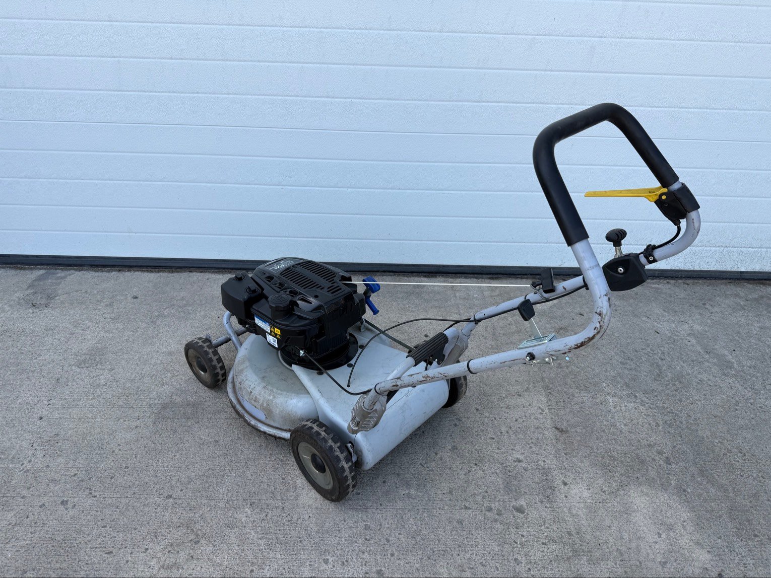 Tondeuse poussée et tractée Grin PM53PRO