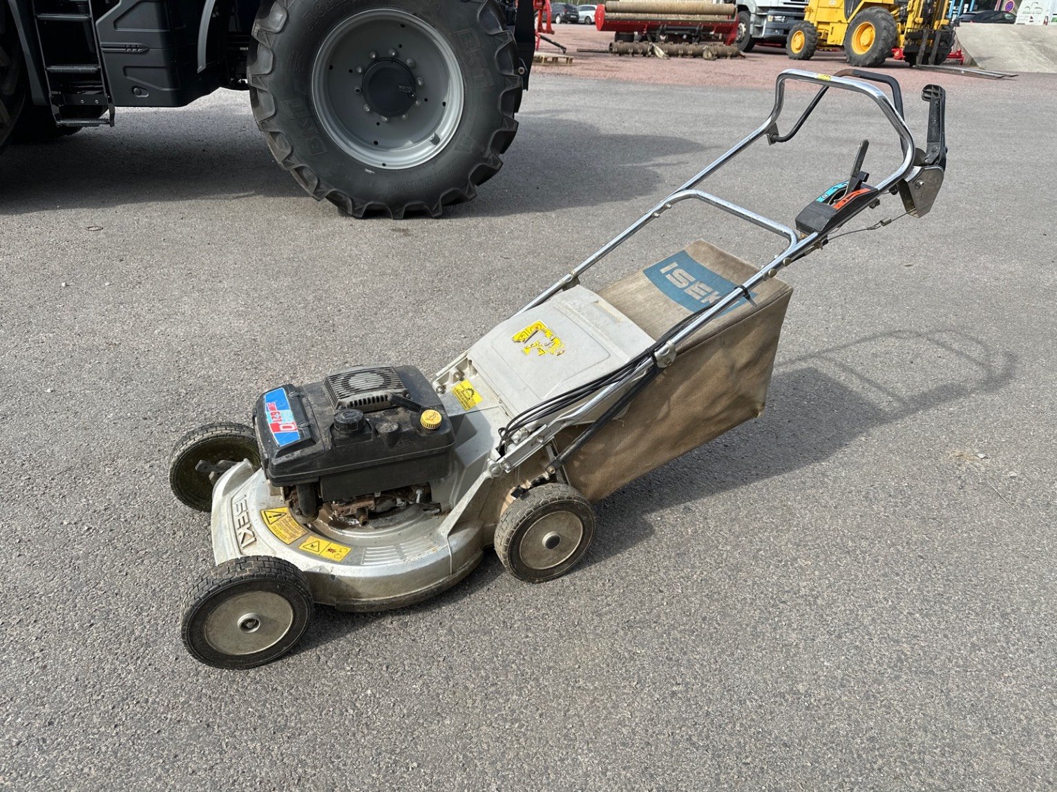 Tondeuse poussée et tractée Iseki sw621pro