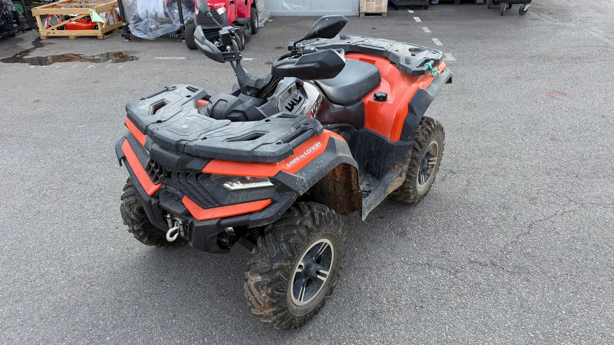 Quad Goes XWOLF700EPSCOURT