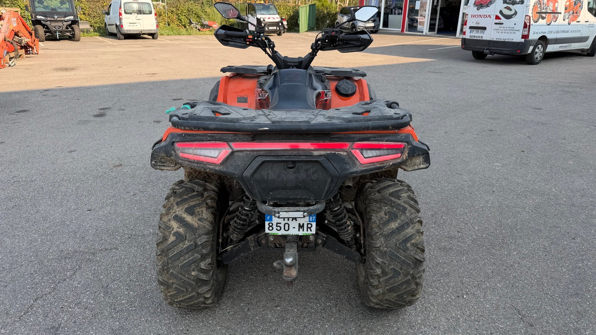 Quad Goes XWOLF700EPSCOURT