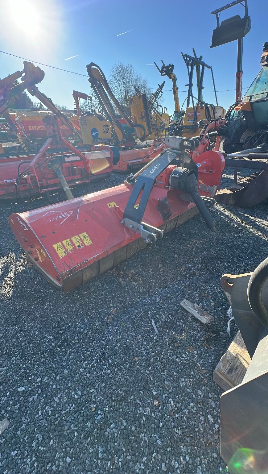 Broyeur à axe horizontal Kuhn BKE 210