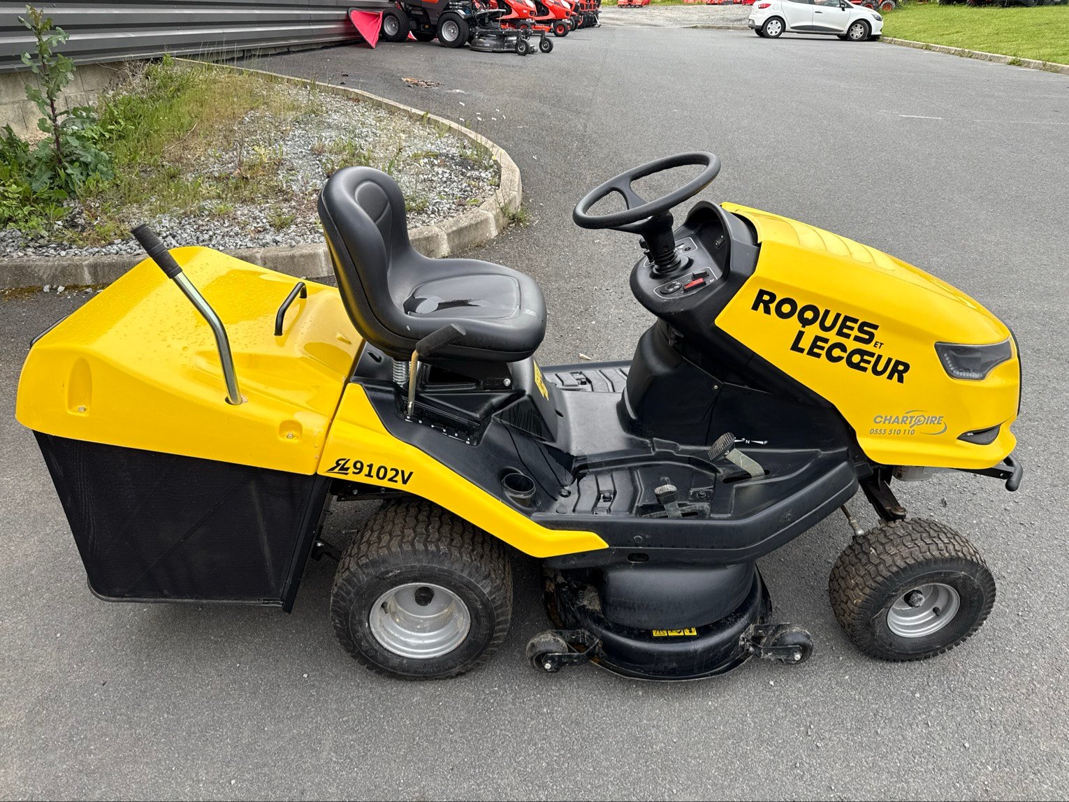 Tondeuse autoportée Roques Et Lecœur RL9102V