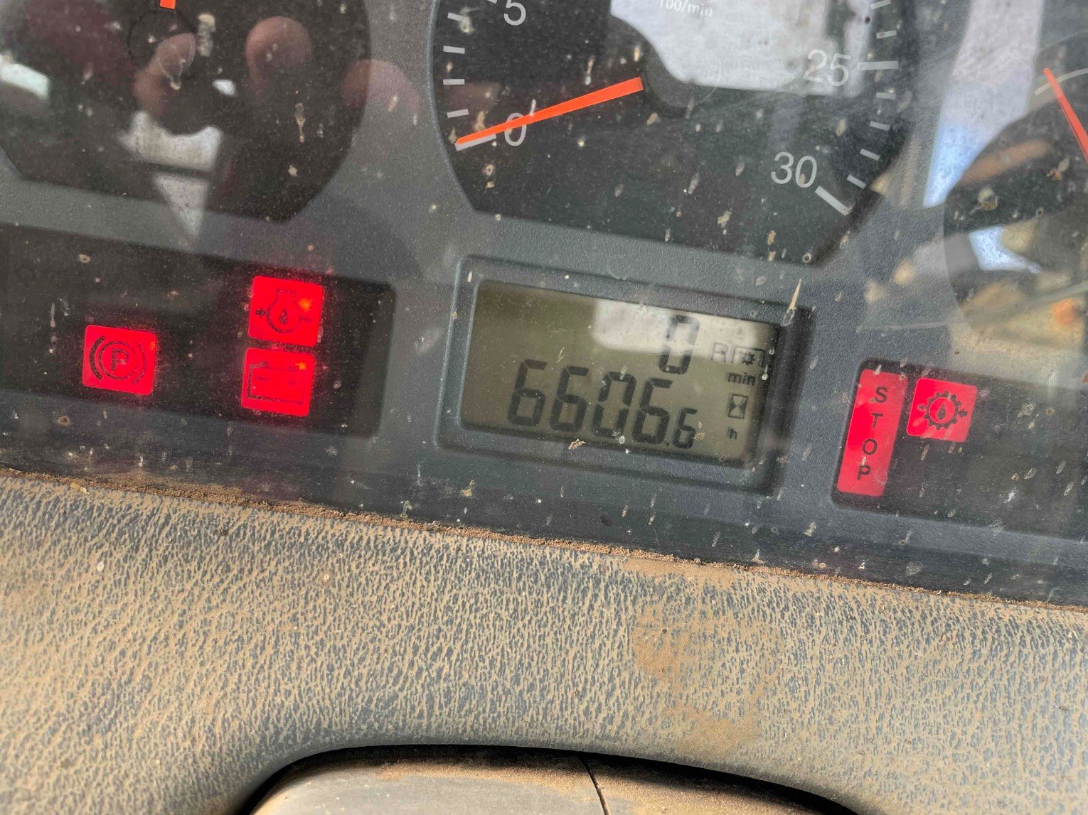 Tracteur agricole Valtra T 120