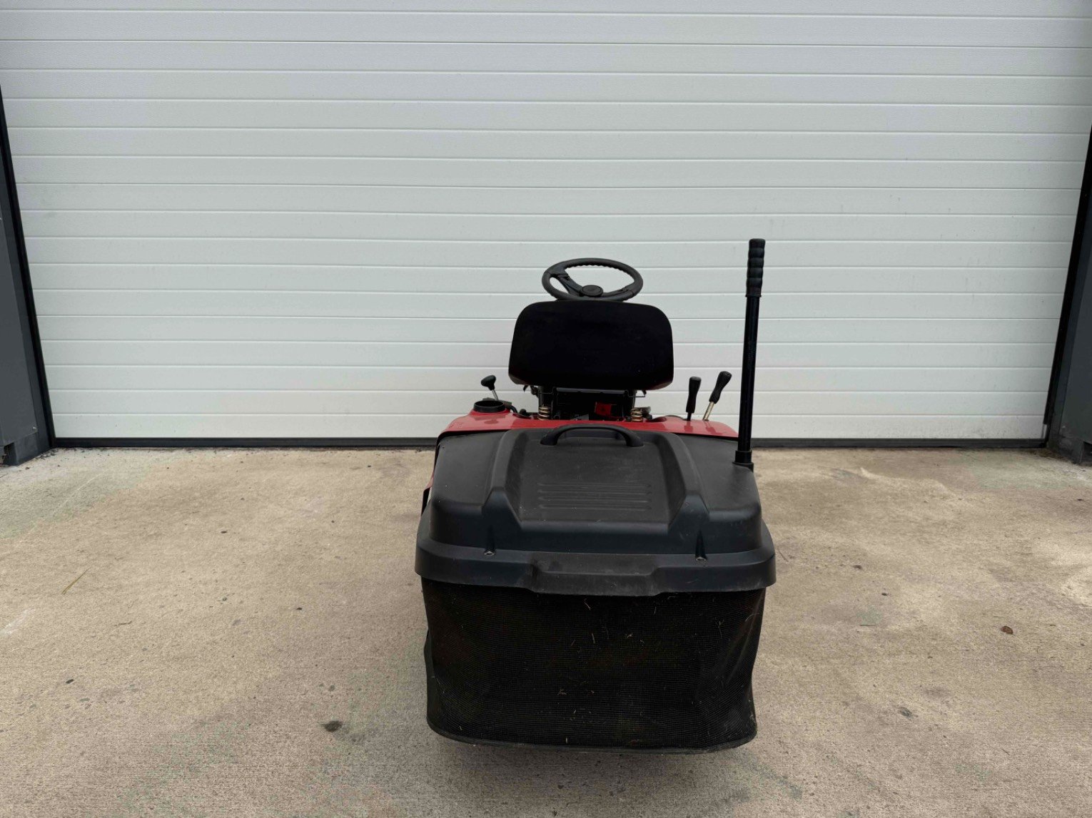 Tondeuse autoportée MTD SMART RE 125