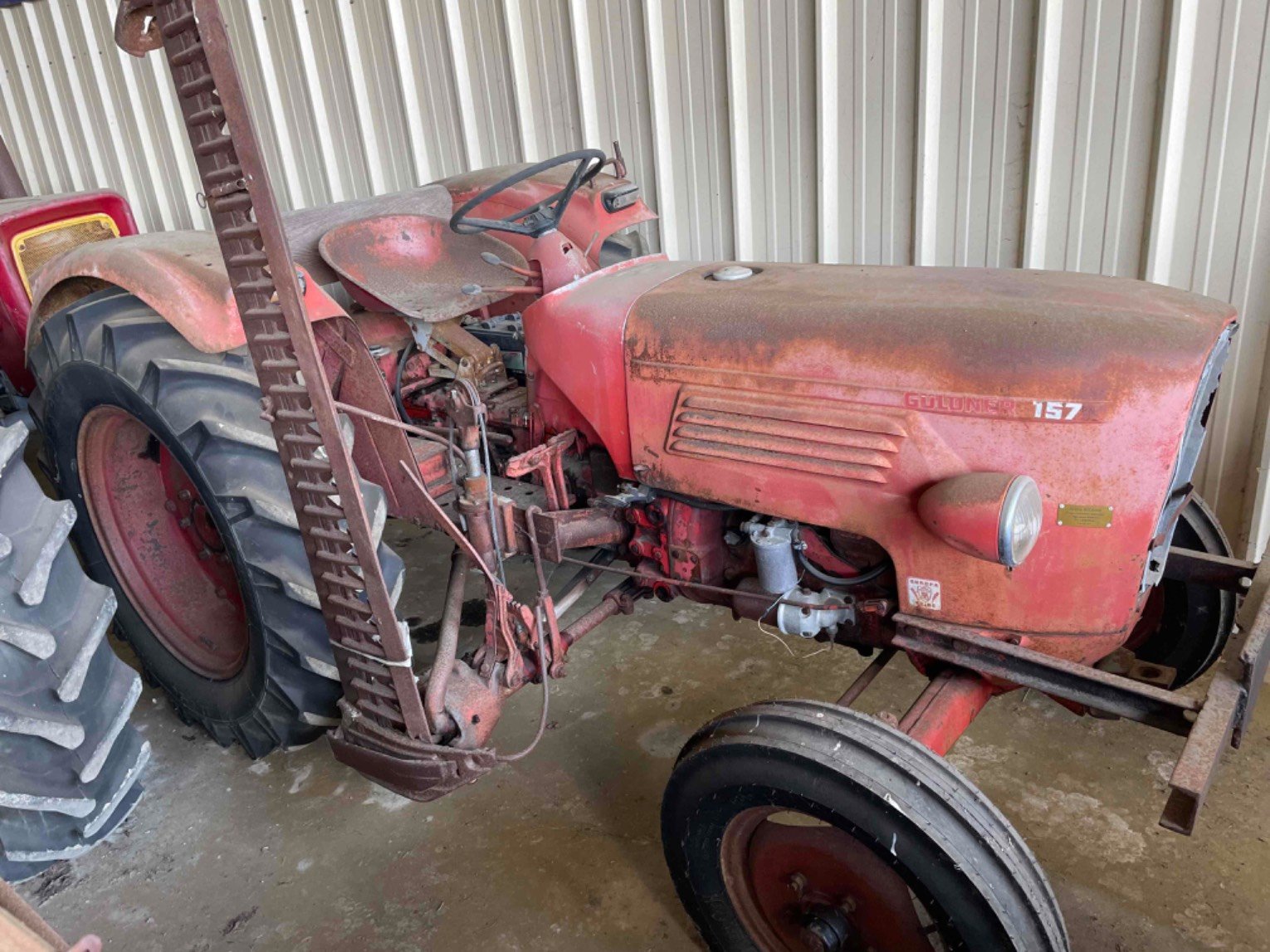 Tracteur agricole Güldner 157