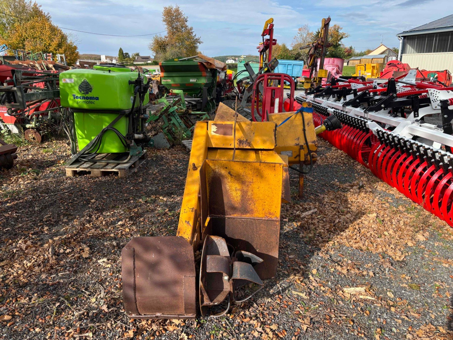 Cureuse de fossés Agram D2400