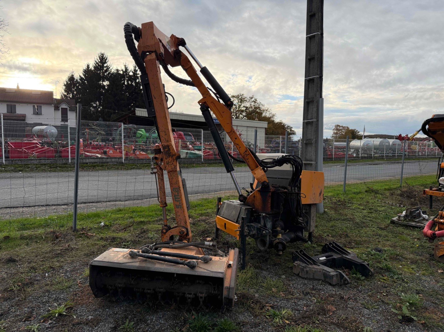 Épareuse SMA LYNX 2153 P