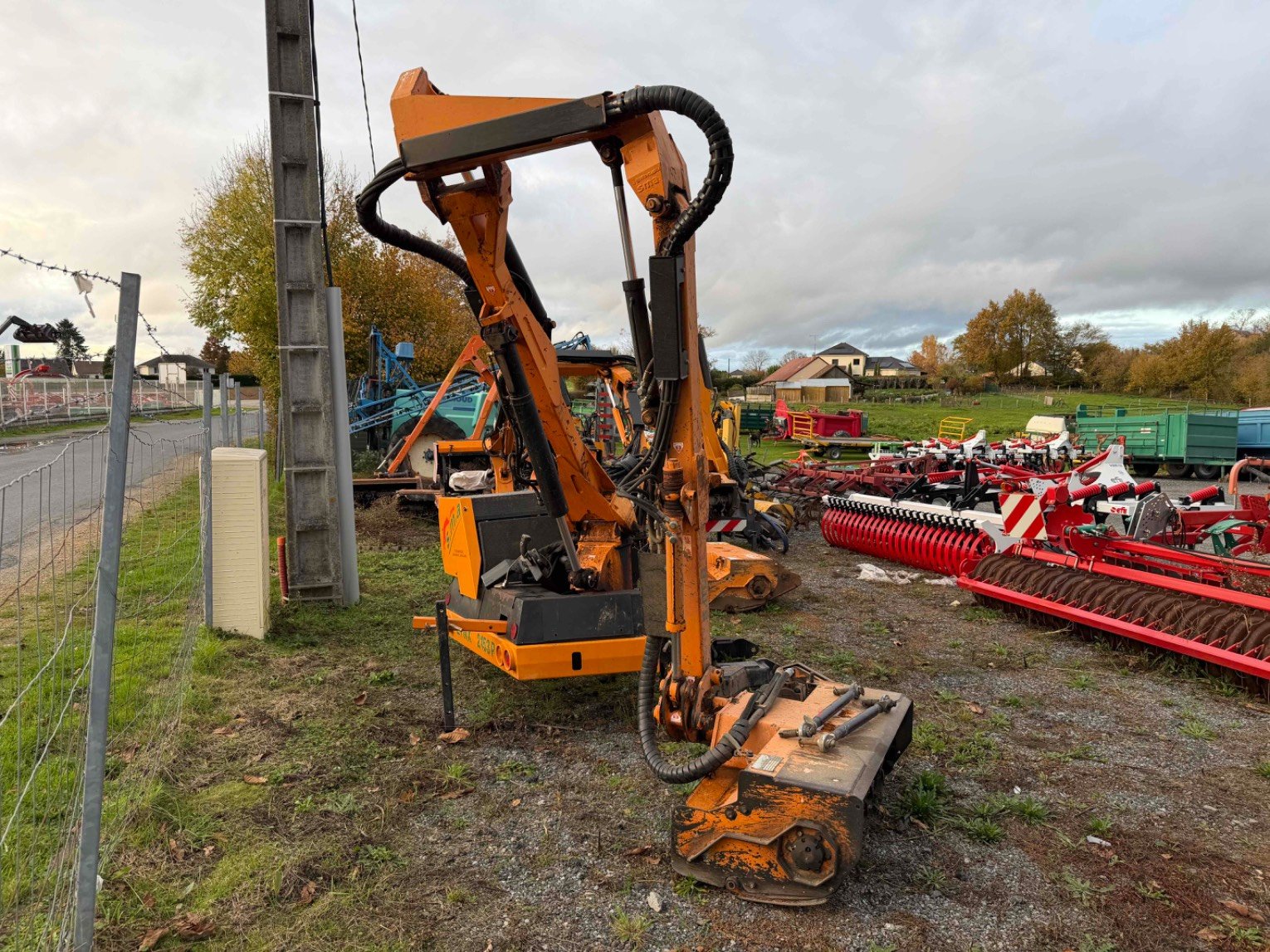 Épareuse SMA LYNX 2153 P