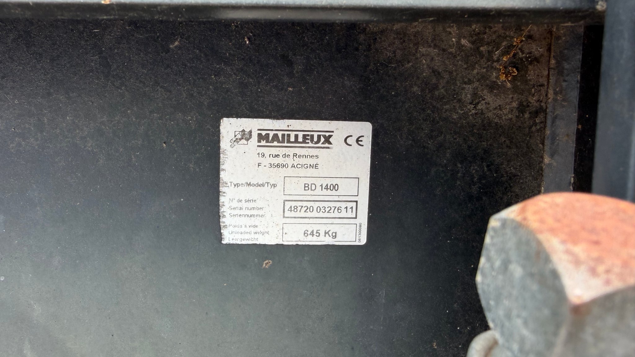 Godet désileur-distributeur MX BD 1402