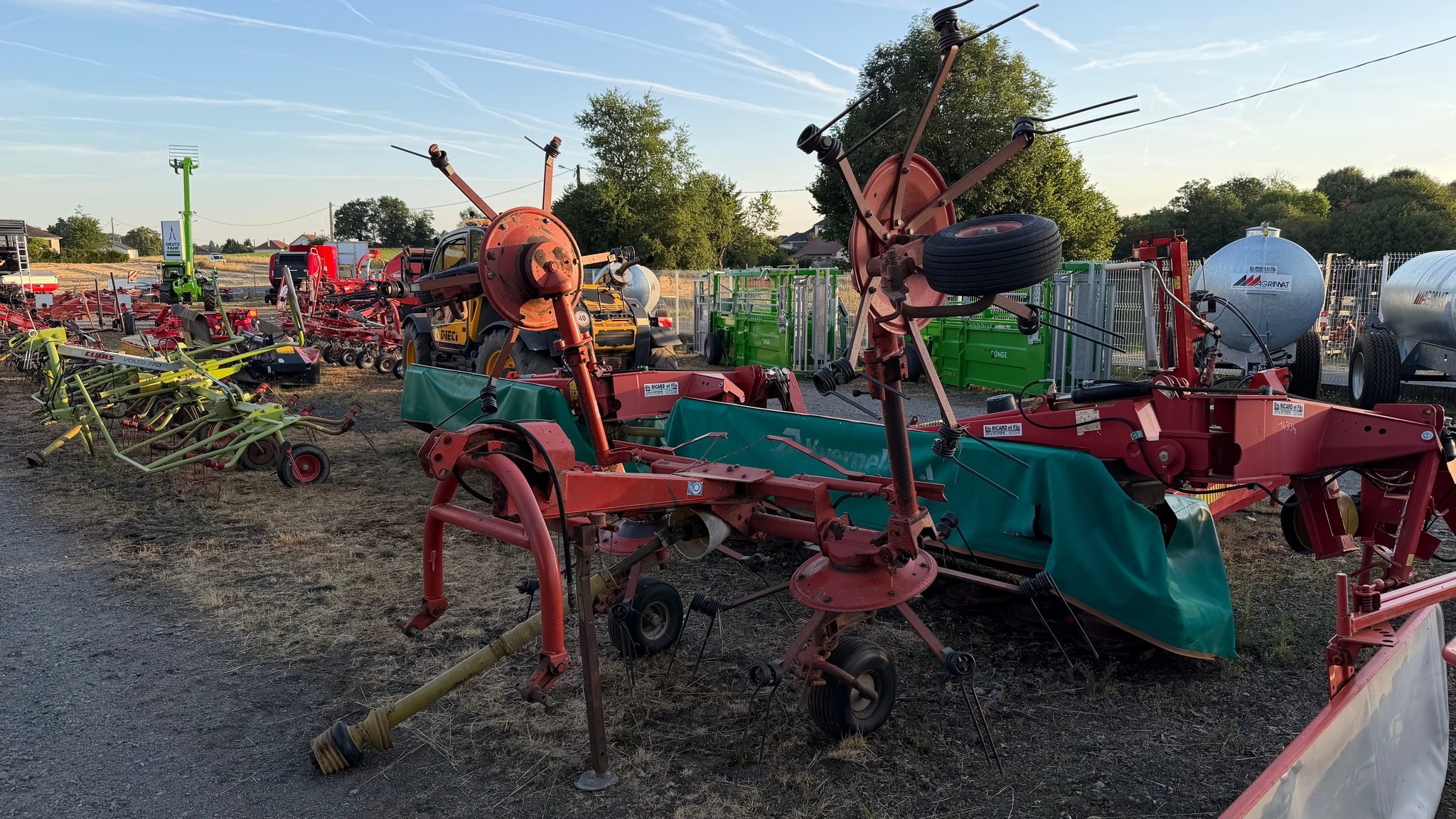 Faneuse Kuhn GF5001MH